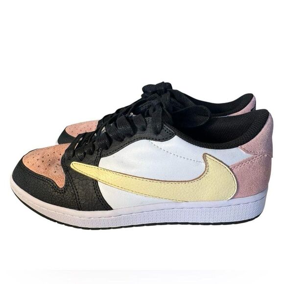 Nike Air Travis Scott Jordan 1 Lows Pink Yellow Cactus Jack Men’s 8 RARE - Picture 3 of 8